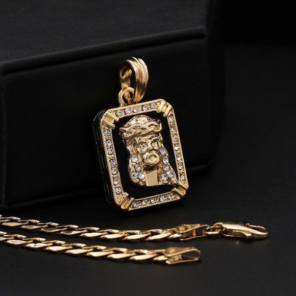 Jesus 14kt Pendant 18" Cuban Necklace - Picture 1 of 3